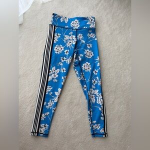 DKNY Blue and White Floral Yoga Sport Leggings